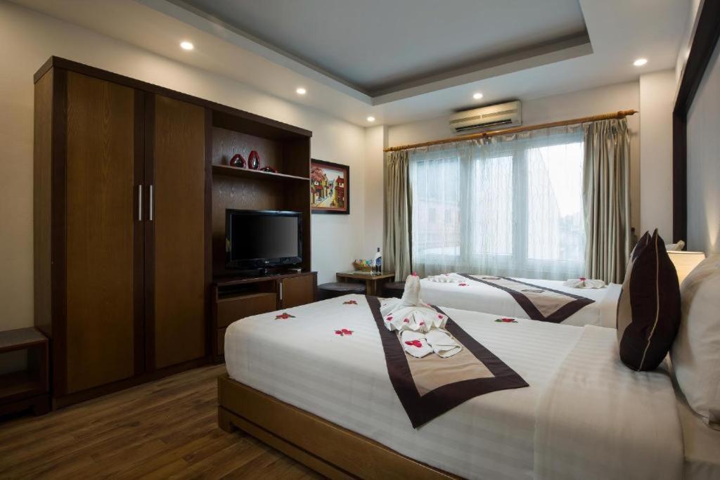 Splendid Khách sạn 4*