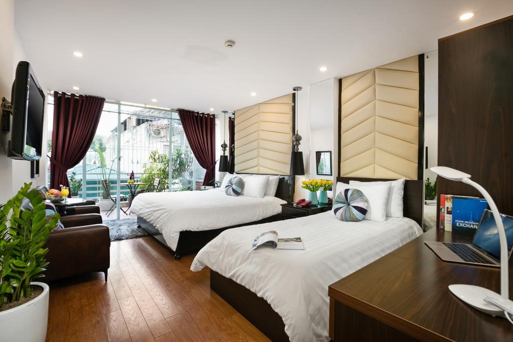 Splendid Khách sạn 4*